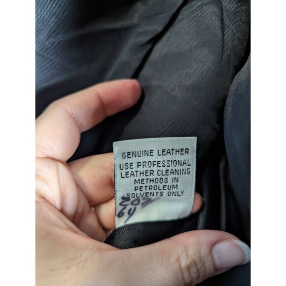 Vintage Vakko Black leather zip front pocket biker vest womens XS/S - Picture 5 of 7